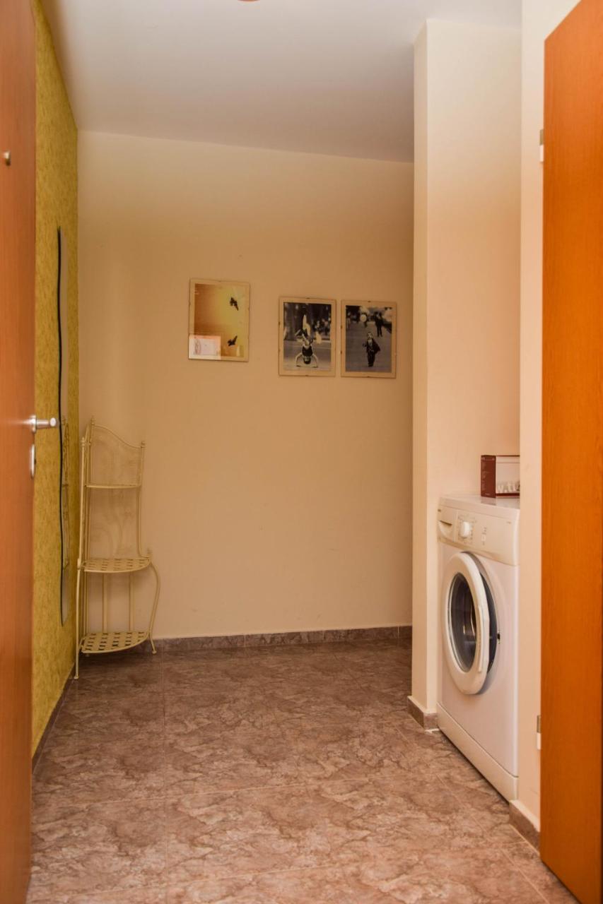 Comfort Apartment Pomorie Extérieur photo